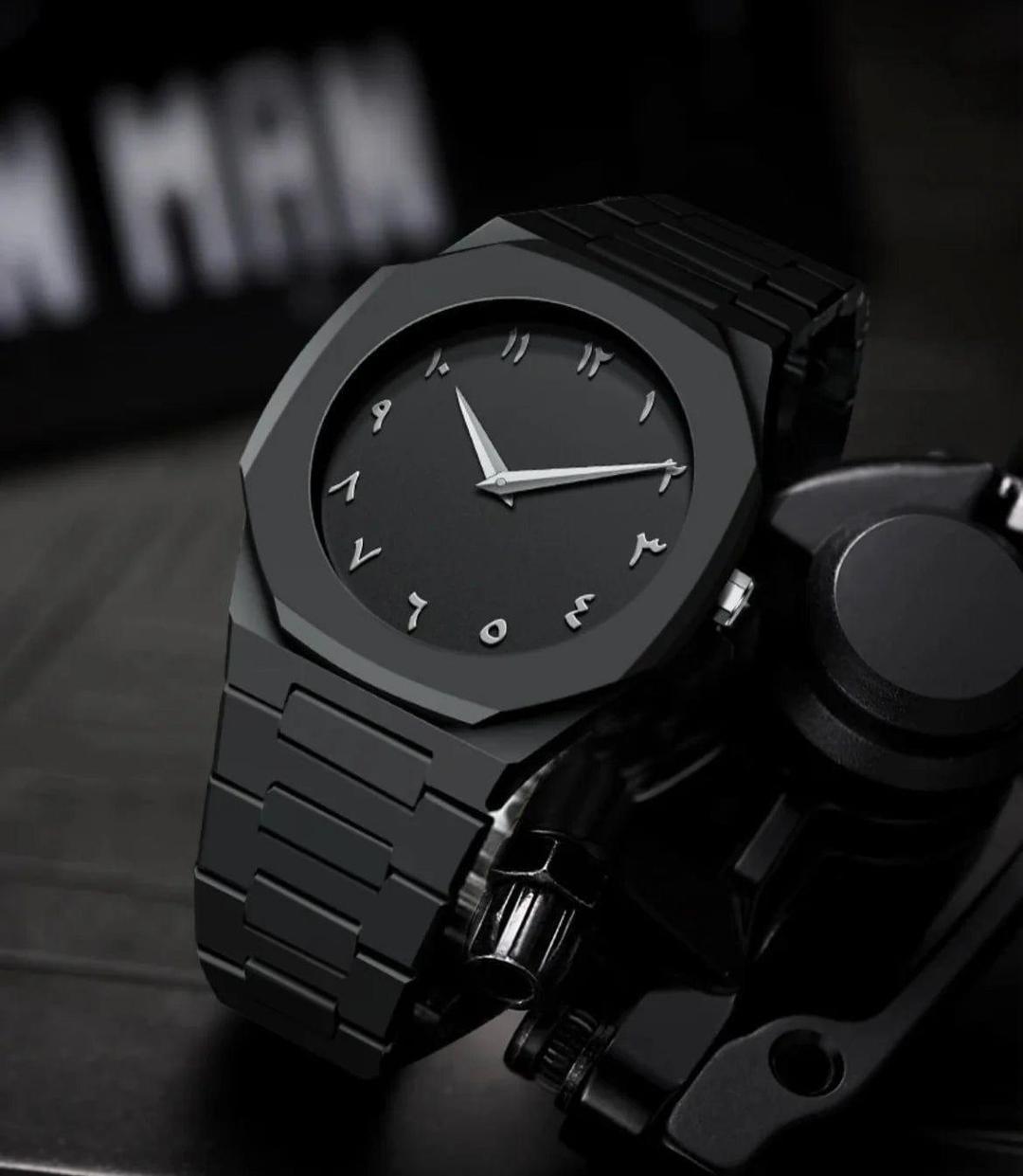 Black Quartz Watch for Men Aluminum Daily Wear
