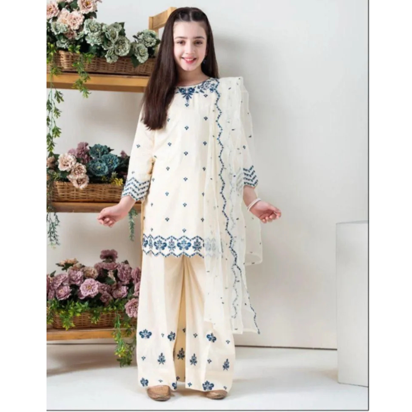 Off-White Embroidered Cotton Kurta Shalwar Set for Girls 8-10Yrs