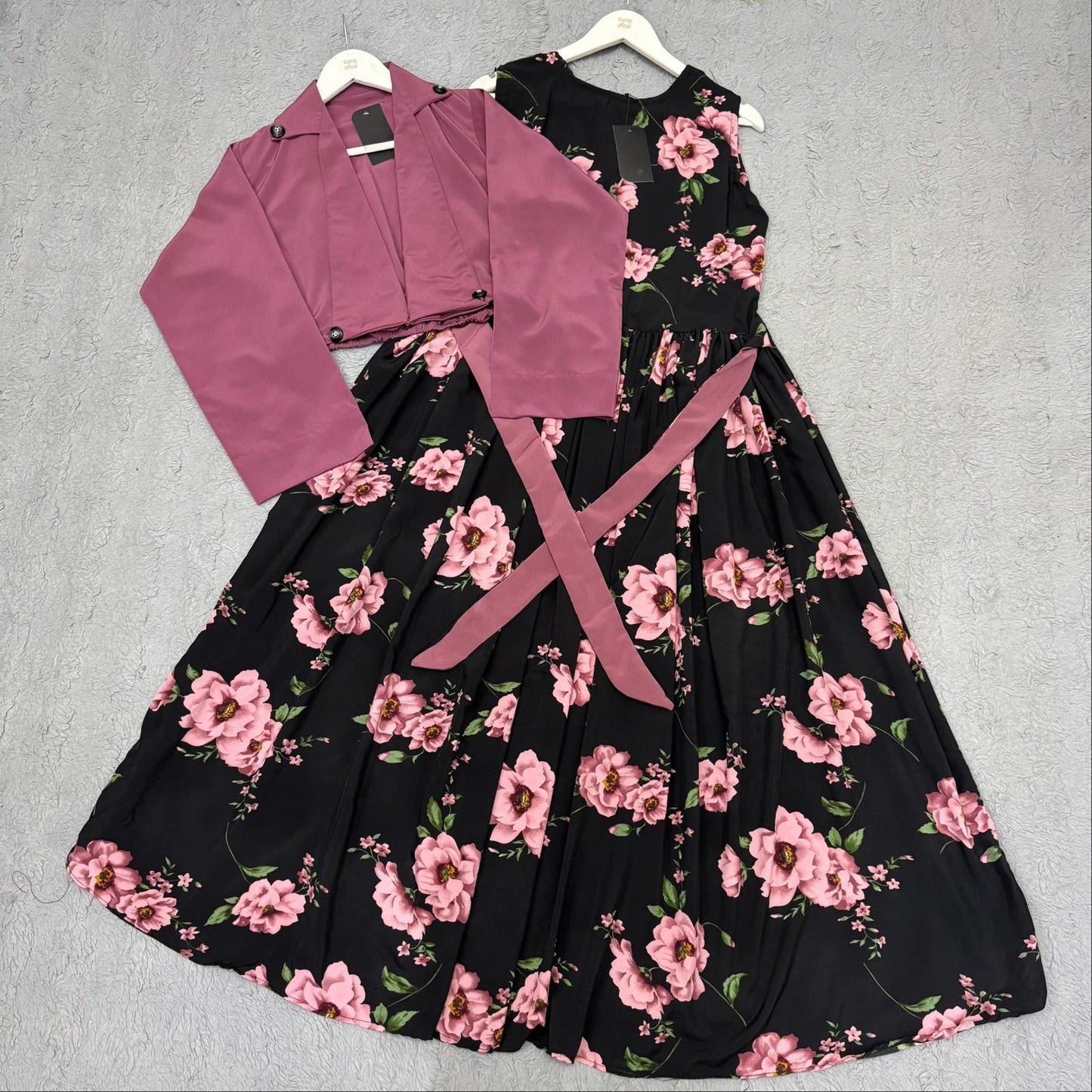 Digital Sleeve'less Maxi With Koti ❤️